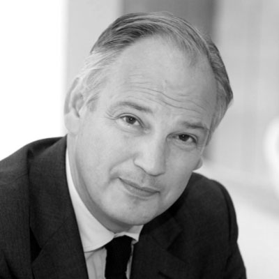 Clive de Ruig Headshot