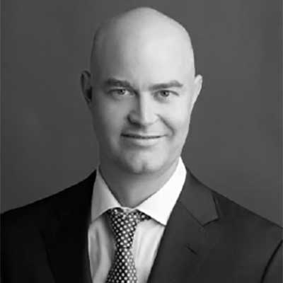 Dane Smith headshot