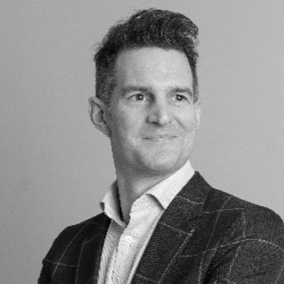 Nick Osborne headshot
