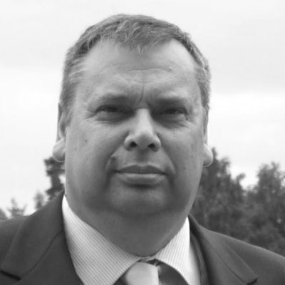 Steve George headshot