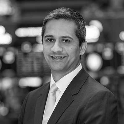 Varun Pawar headshot